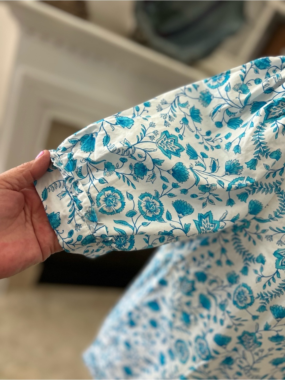 Draper James Blue Floral V-Neck Puff Sleeve Cotton Top - Picture 5 of 9